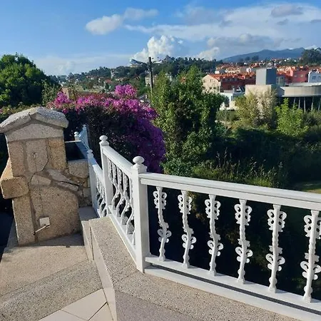 Puente Romano, Sabaris, Pareado Con Jardin. Nyaraló Baiona